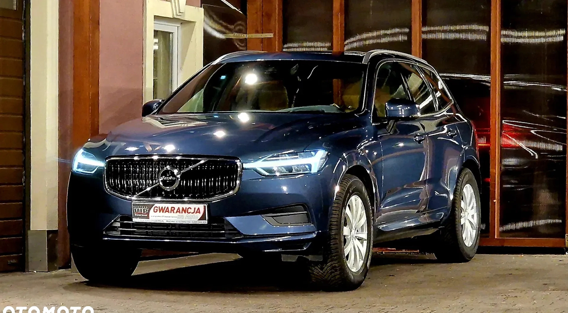 Volvo XC 60 cena 92999 przebieg: 250000, rok produkcji 2018 z Stary Sącz małe 667